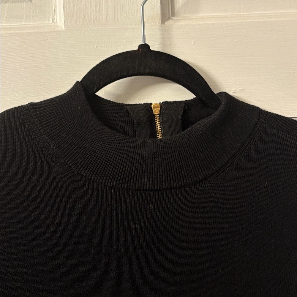 White House Black Market Black Knit tunic Top with cut out sleeves M - Picture 2 of 9